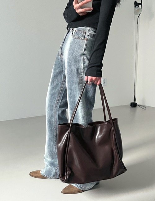 clean leather big shoulder bag