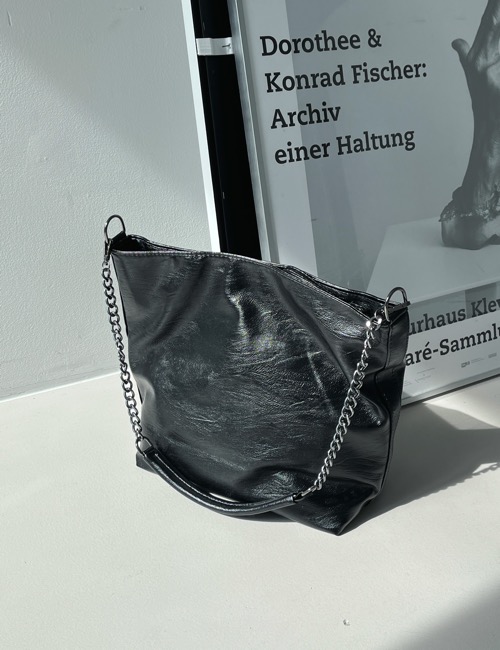 chain crack leather two-way bag
