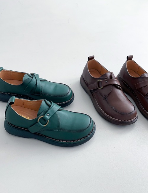 [ real leather ] diagonal strap buckle stitch loafer