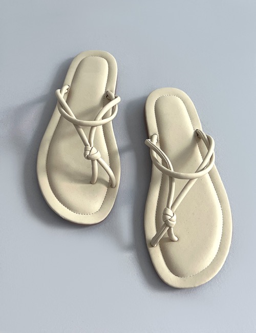 knot toe flip-flops