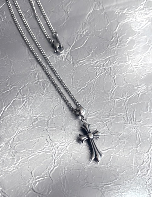 surgical cross pendent necklace