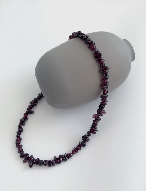 burgundy stone necklace